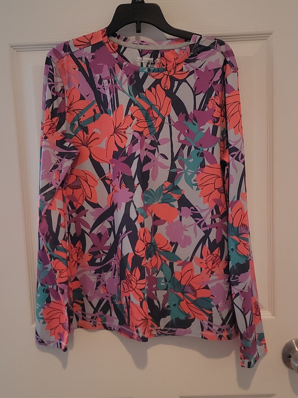 Reel Legends Coral, Purple & Teal Floral Long-Sleeve Tee Size S